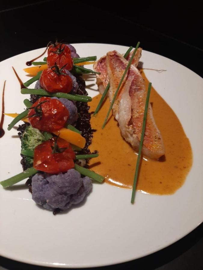 Hotel-Restaurant Le Lion D'Or Porrentruy Dış mekan fotoğraf