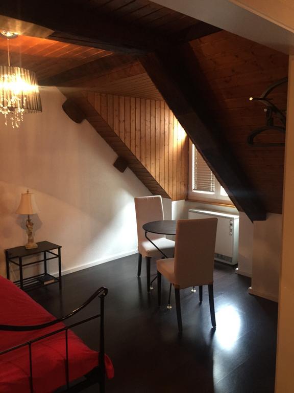 Hotel-Restaurant Le Lion D'Or Porrentruy Oda fotoğraf